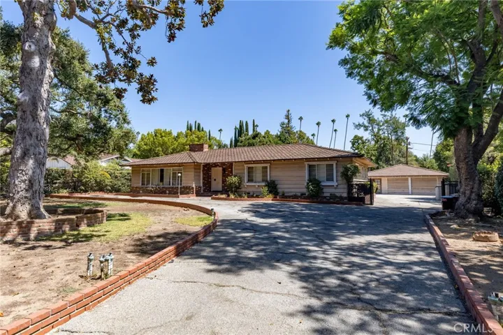 1640 Bedford, San Marino, California 91108