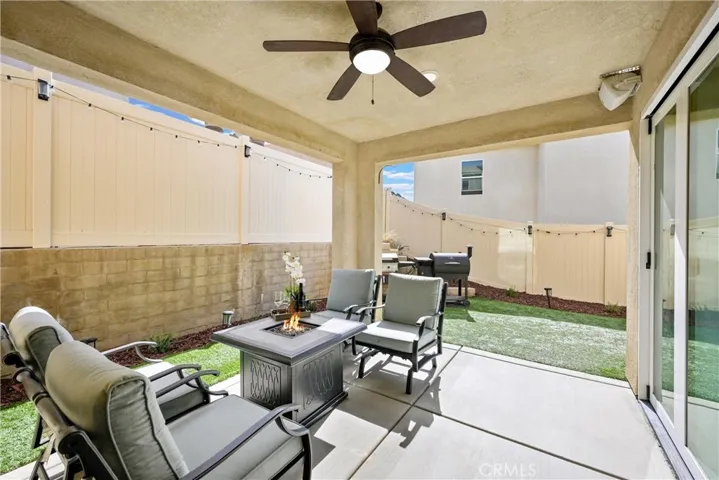 Entertainer's Backyard