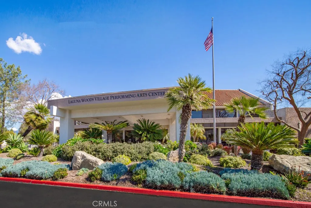 682 Via Alhambra D, Laguna Woods, California 92637 home-pic-39
