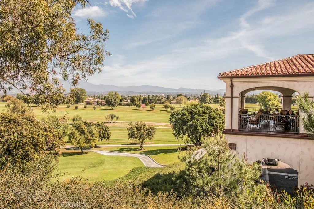682 Via Alhambra D, Laguna Woods, California 92637 home-pic-41