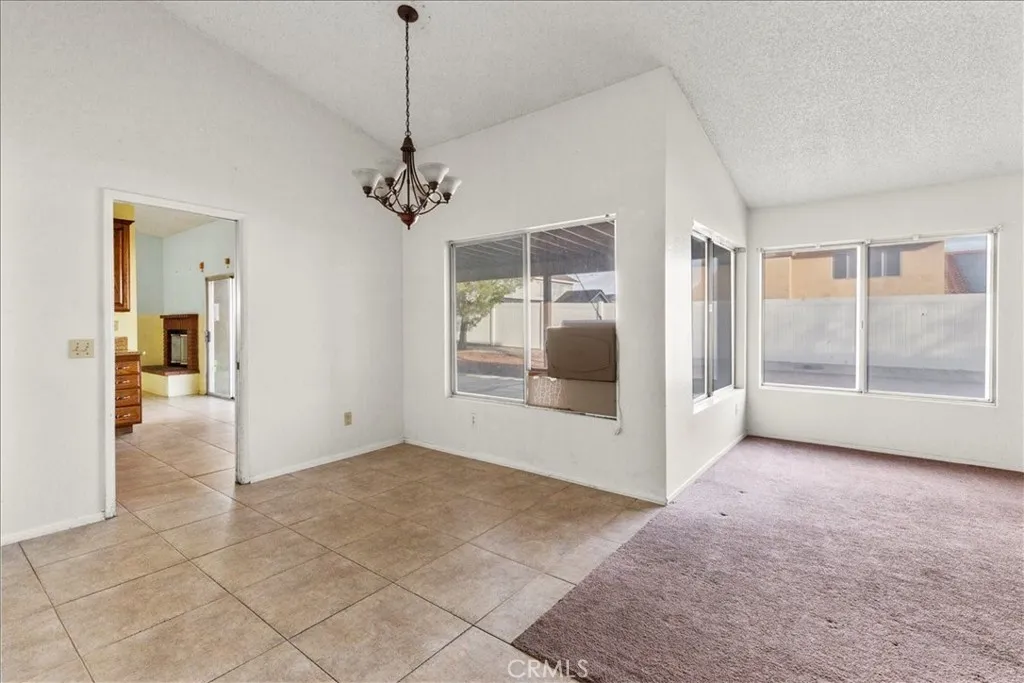 13590 Mica, Victorville, California 92392 home-pic-12