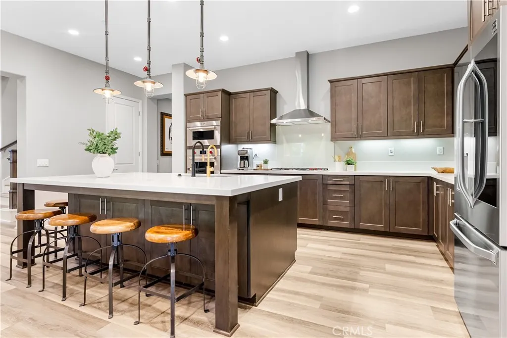 20 Entonar Road, Rancho Mission Viejo, California 92694 home-pic-3