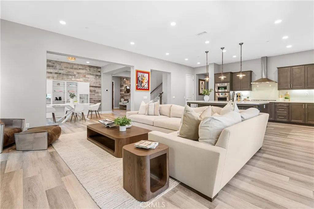 20 Entonar Road, Rancho Mission Viejo, California 92694 home-pic-0