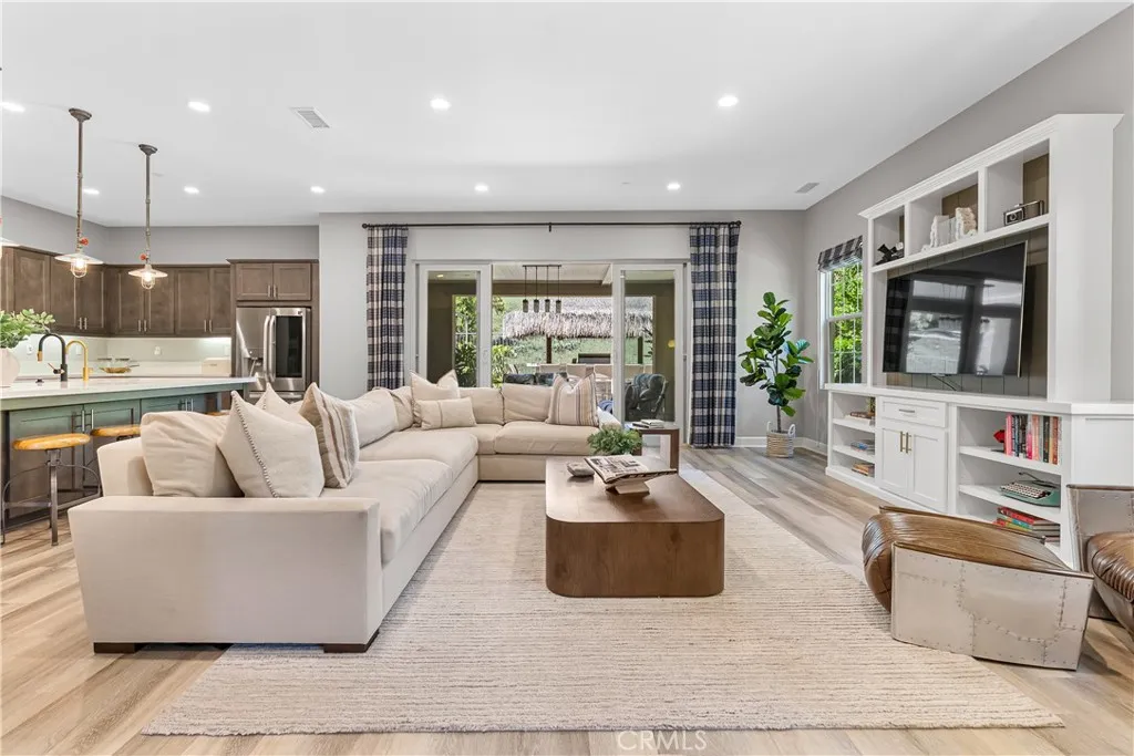 20 Entonar Road, Rancho Mission Viejo, California 92694 home-pic-8