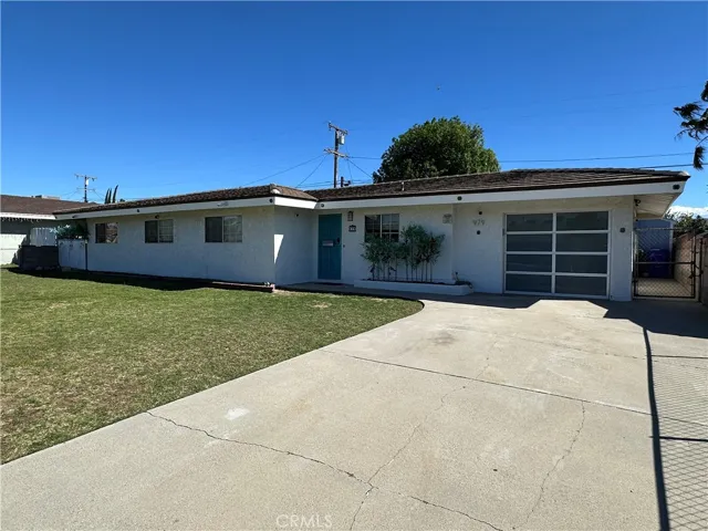 979 N Gardena, Rialto, California 92376
