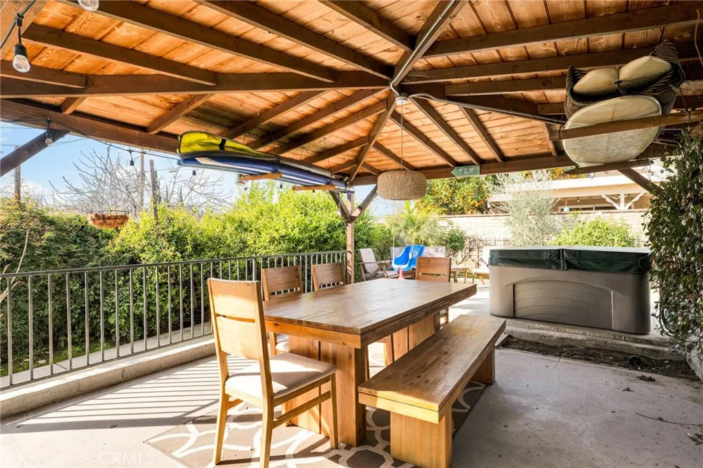 7037 Tunney Avenue, Reseda, California 91335 home-pic-24