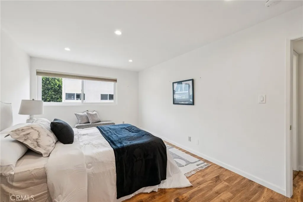 125 S Sierra Madre 215, Pasadena, California 91107 home-pic-19