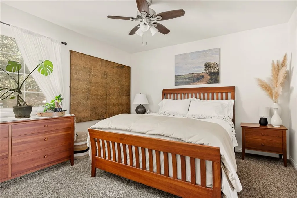 30881 Live Oak, Running Springs, California 92382 home-pic-25