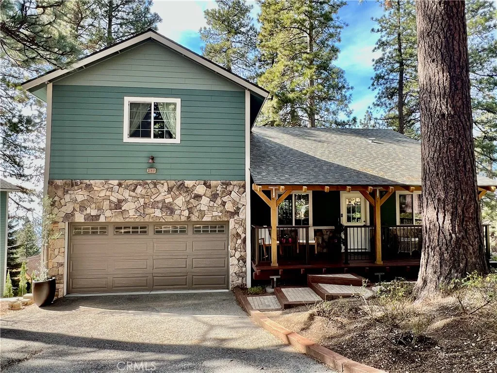 30881 Live Oak, Running Springs, California 92382 home-pic-1