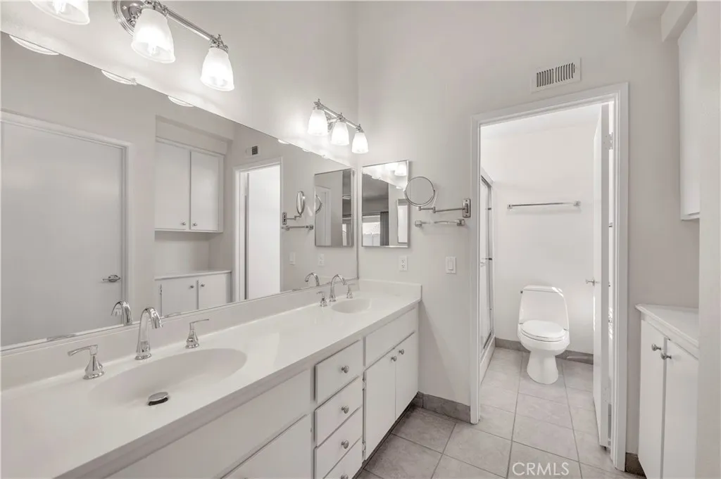 29296 Knoll Court, Menifee, California 92586 home-pic-15