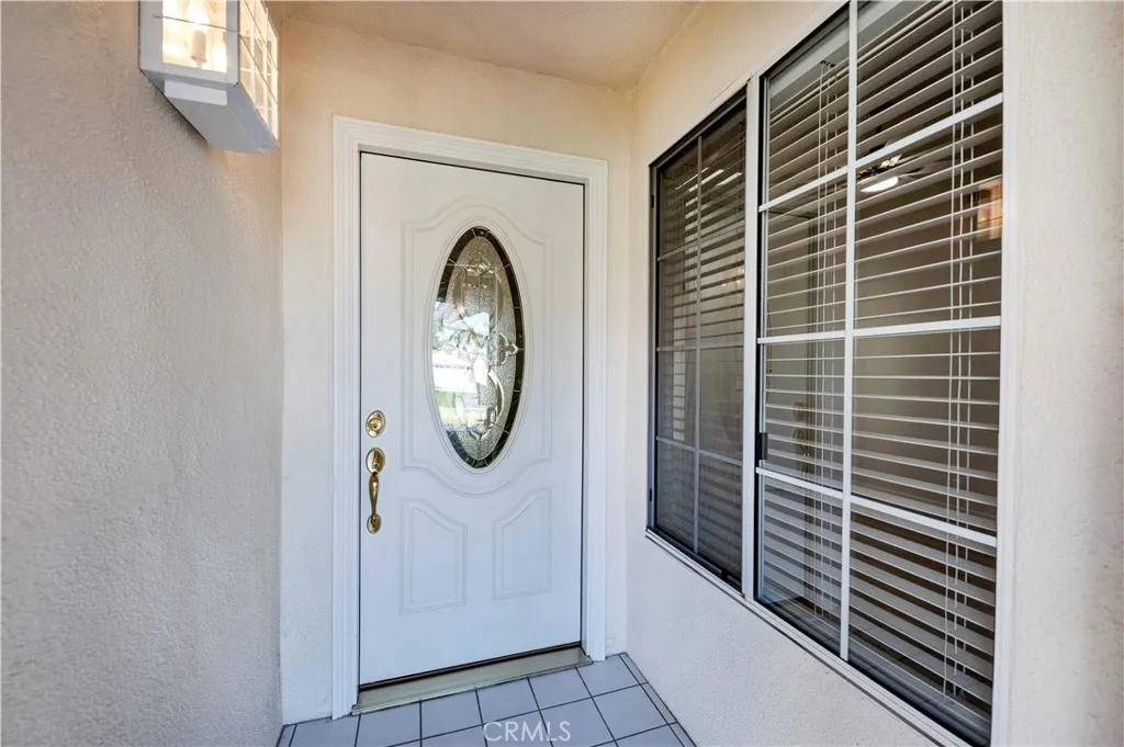 29296 Knoll Court, Menifee, California 92586 home-pic-3