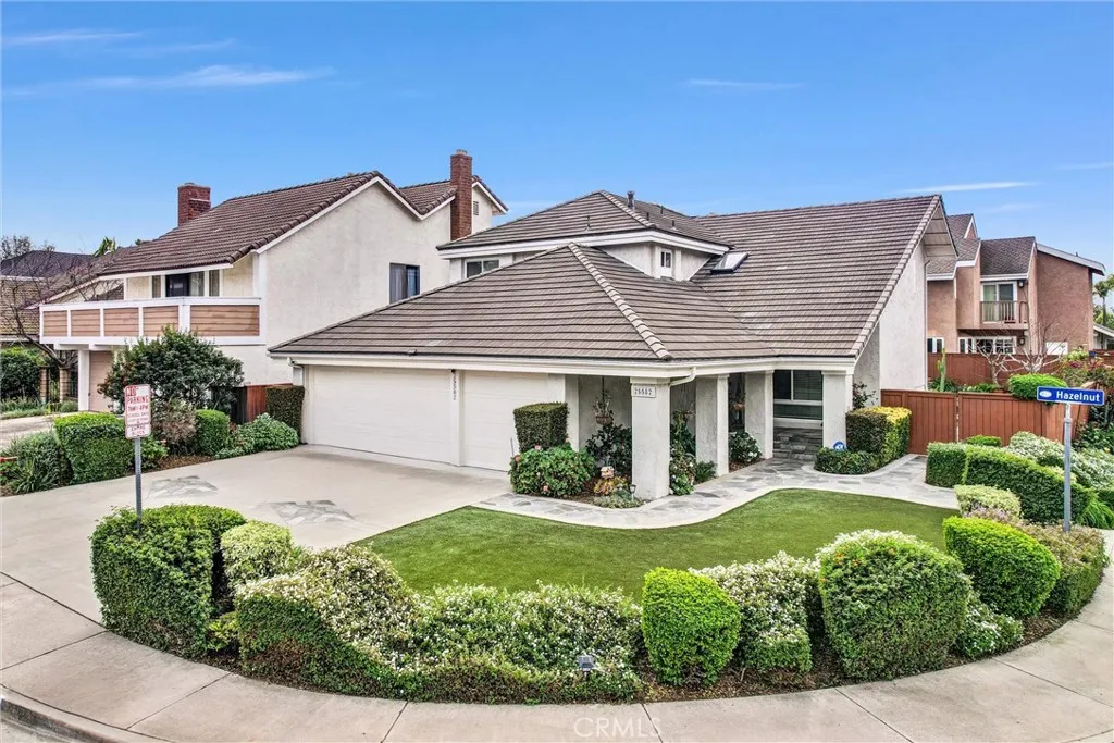25582 Hazelnut, Lake Forest, California 92630 home-pic-2