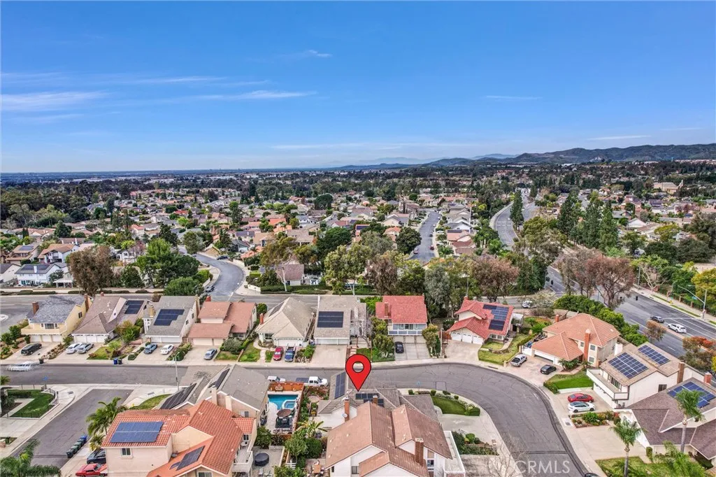 25582 Hazelnut, Lake Forest, California 92630 home-pic-34