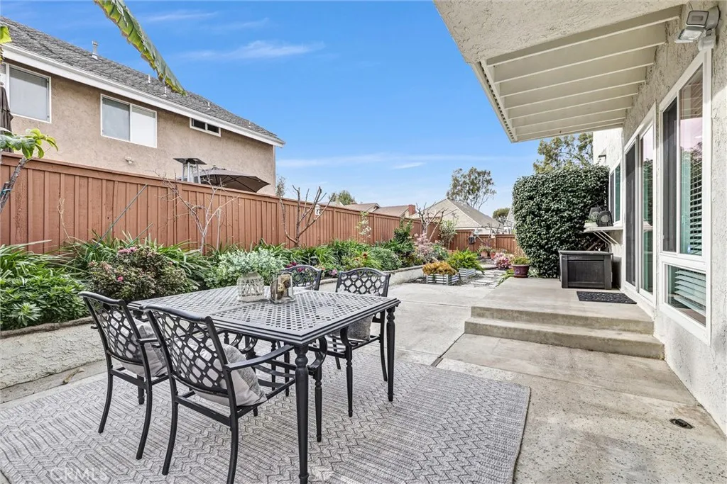 25582 Hazelnut, Lake Forest, California 92630 home-pic-28