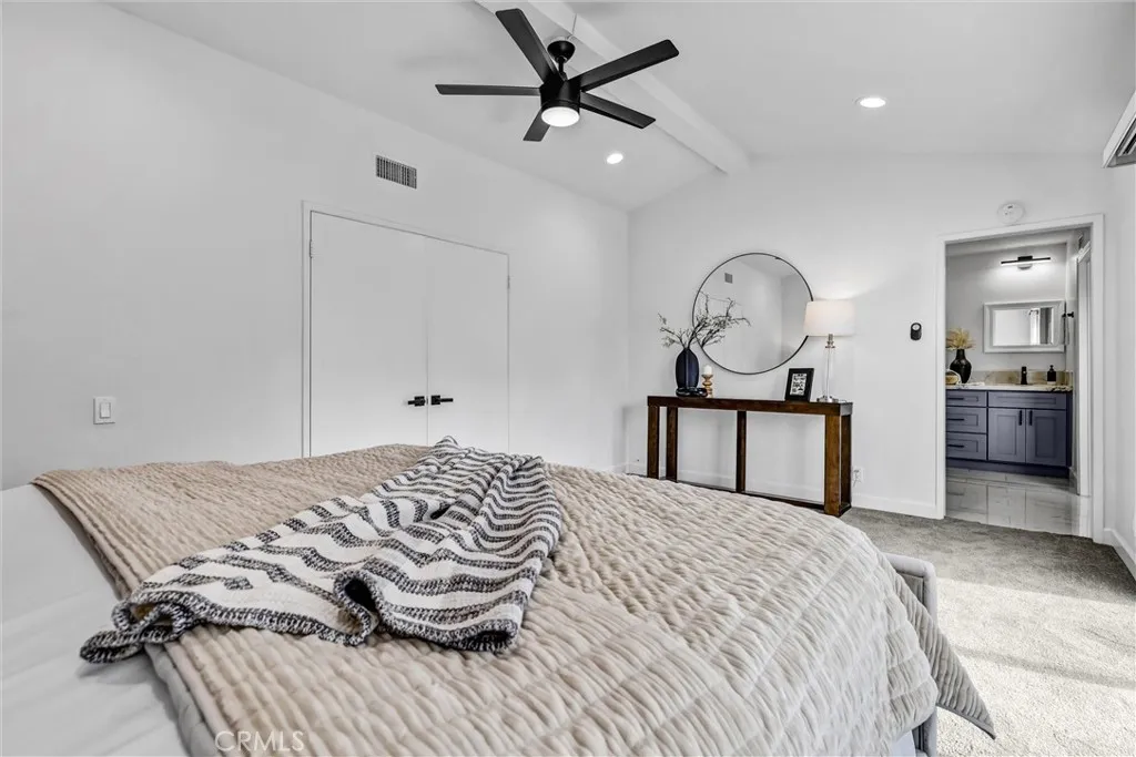 25582 Hazelnut, Lake Forest, California 92630 home-pic-16
