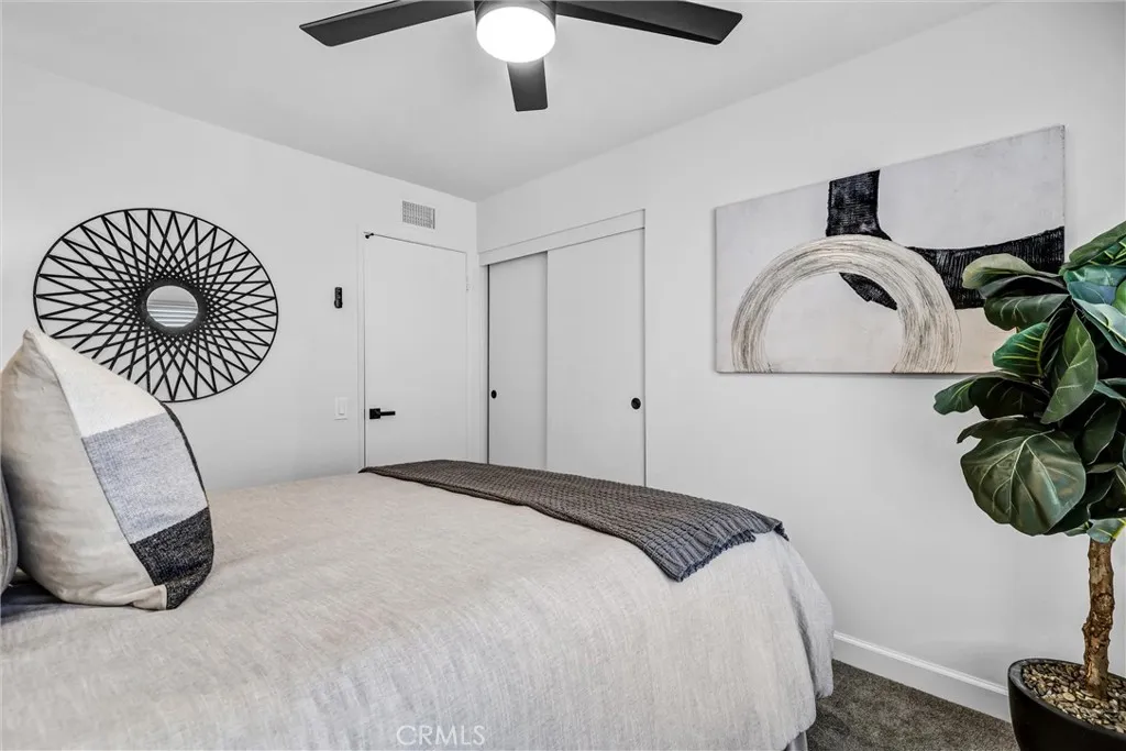 25582 Hazelnut, Lake Forest, California 92630 home-pic-23