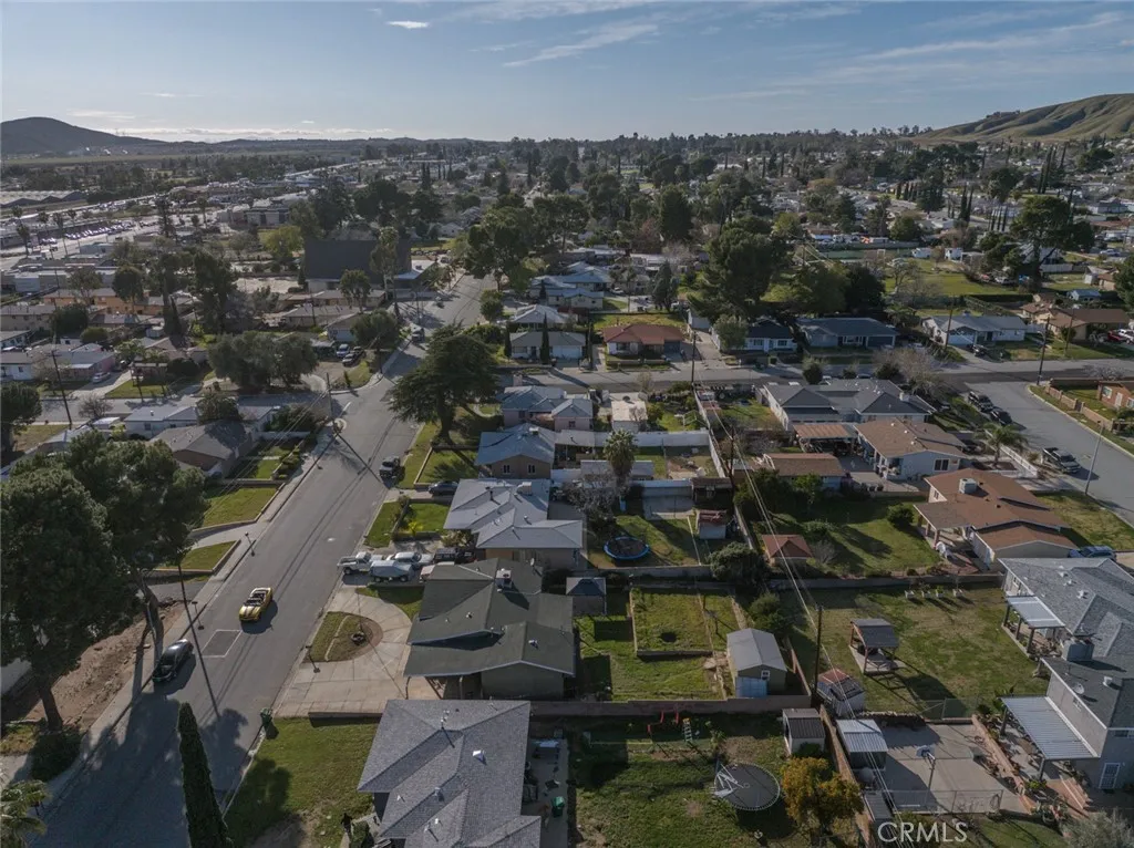 1137 W Williams, Banning, California 92220 home-pic-29