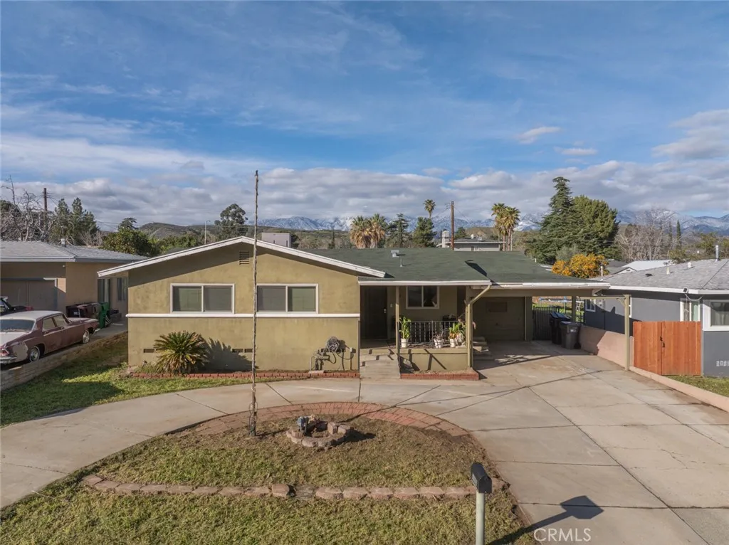 1137 W Williams, Banning, California 92220 home-pic-2