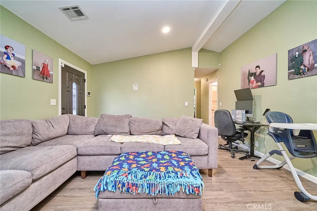 Living Room -D