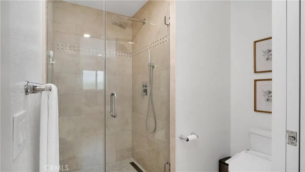 22 Yorktown, Irvine, California 92620 home-pic-27