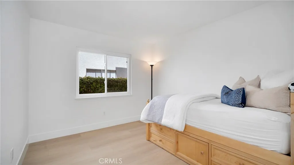 22 Yorktown, Irvine, California 92620 home-pic-21
