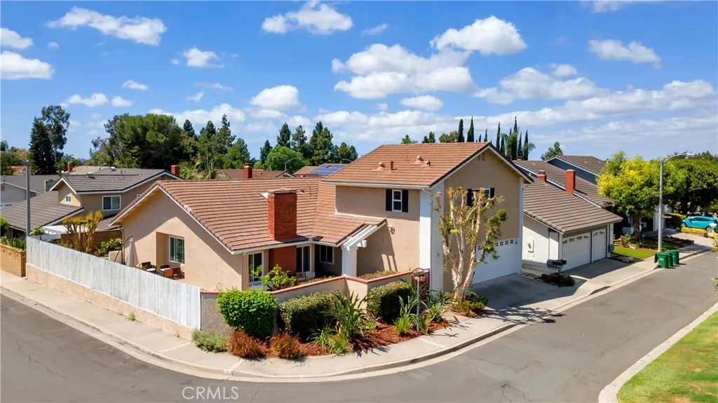 22 Yorktown, Irvine, California 92620 home-pic-2