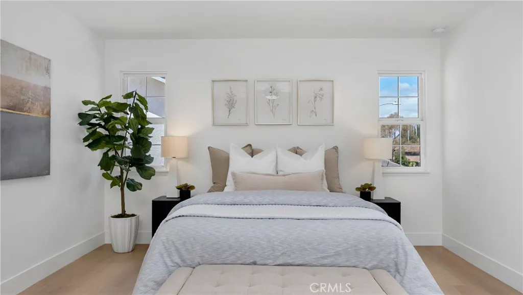 22 Yorktown, Irvine, California 92620 home-pic-31