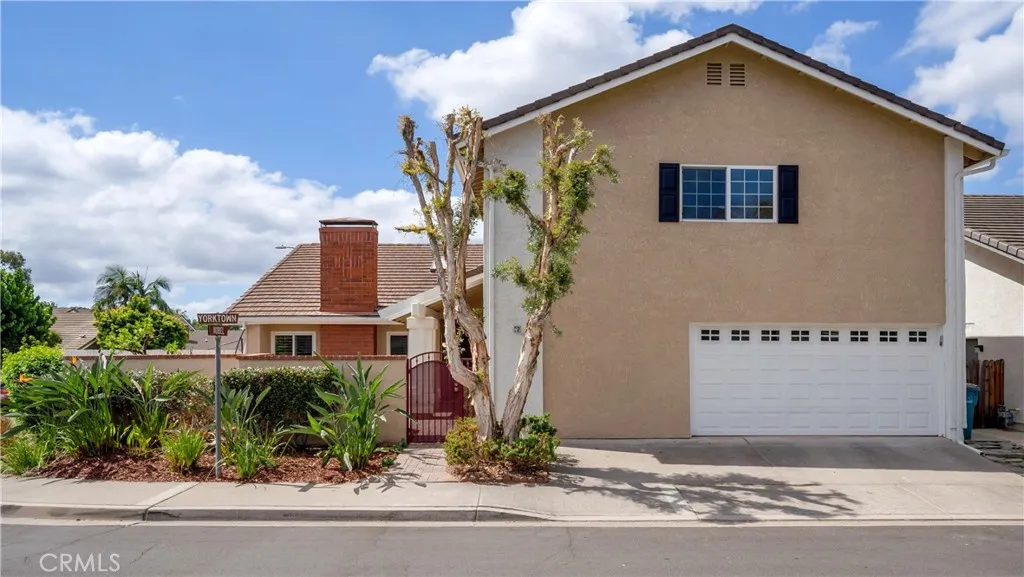 22 Yorktown, Irvine, California 92620 home-pic-3
