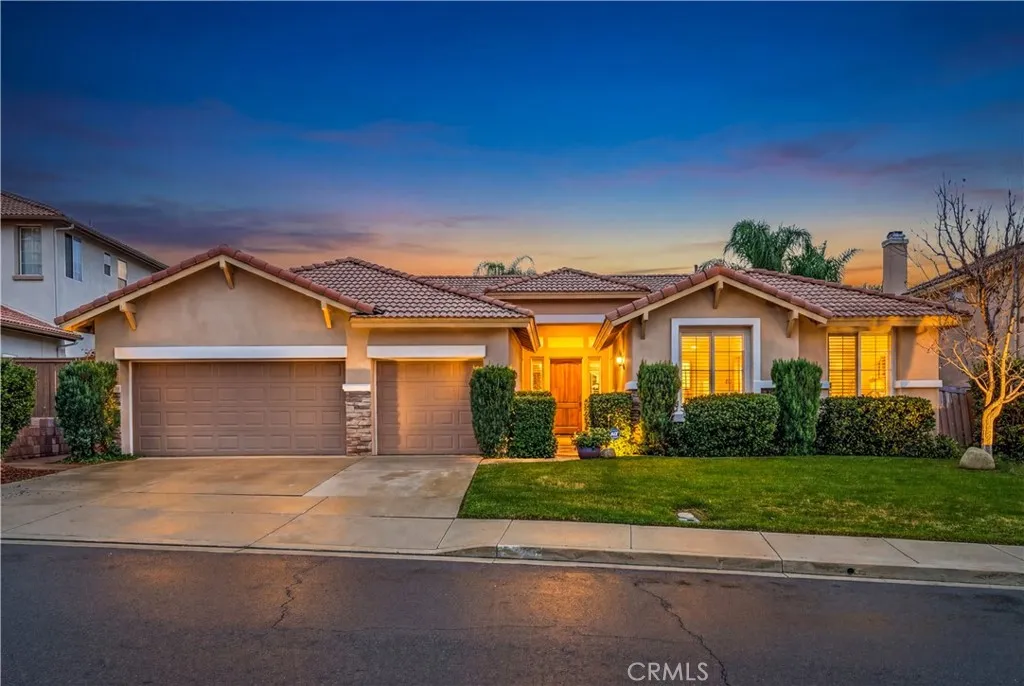 43922 Carentan, Temecula, California 92592 home-pic-1