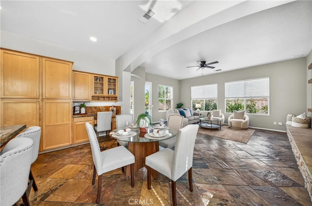 43922 Carentan, Temecula, California 92592 home-pic-13