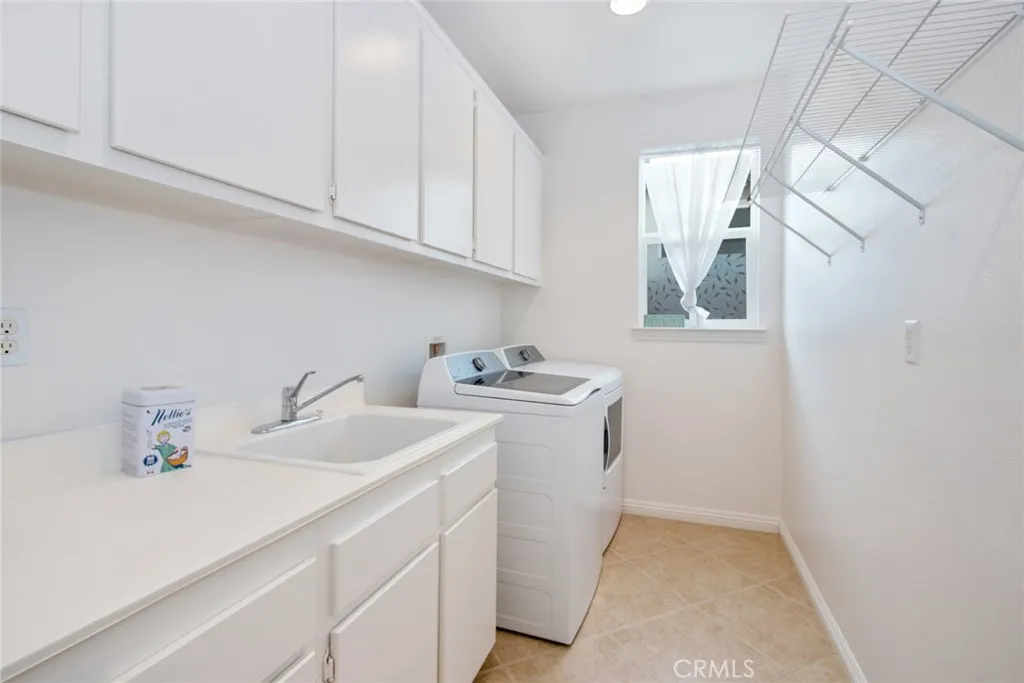 8172 Parry, Hemet, California 92545 home-pic-30