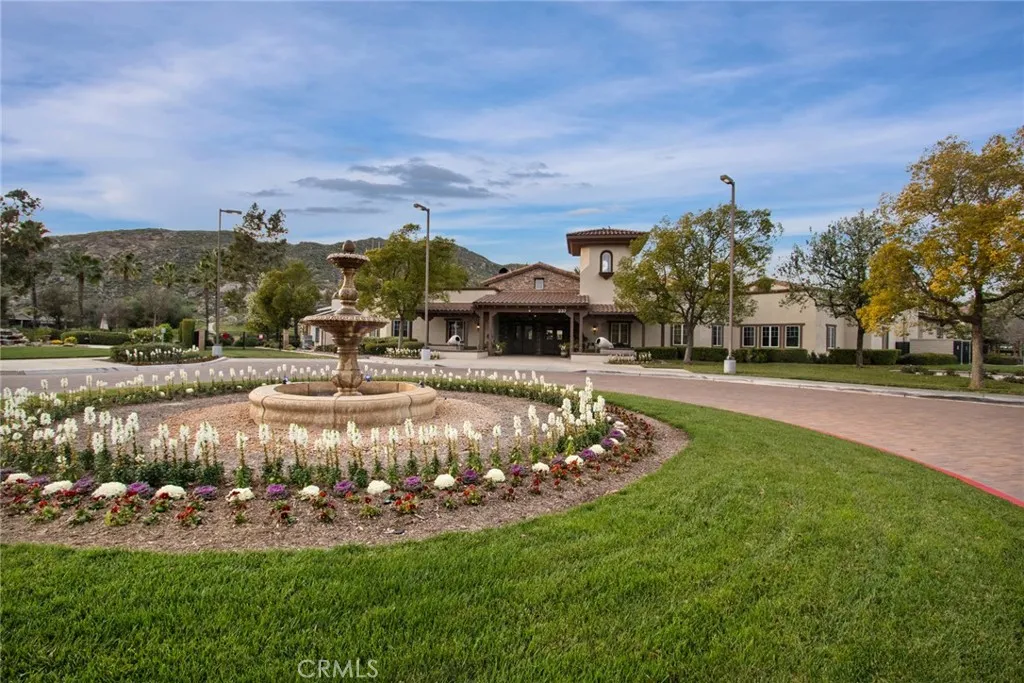 8172 Parry, Hemet, California 92545 home-pic-33