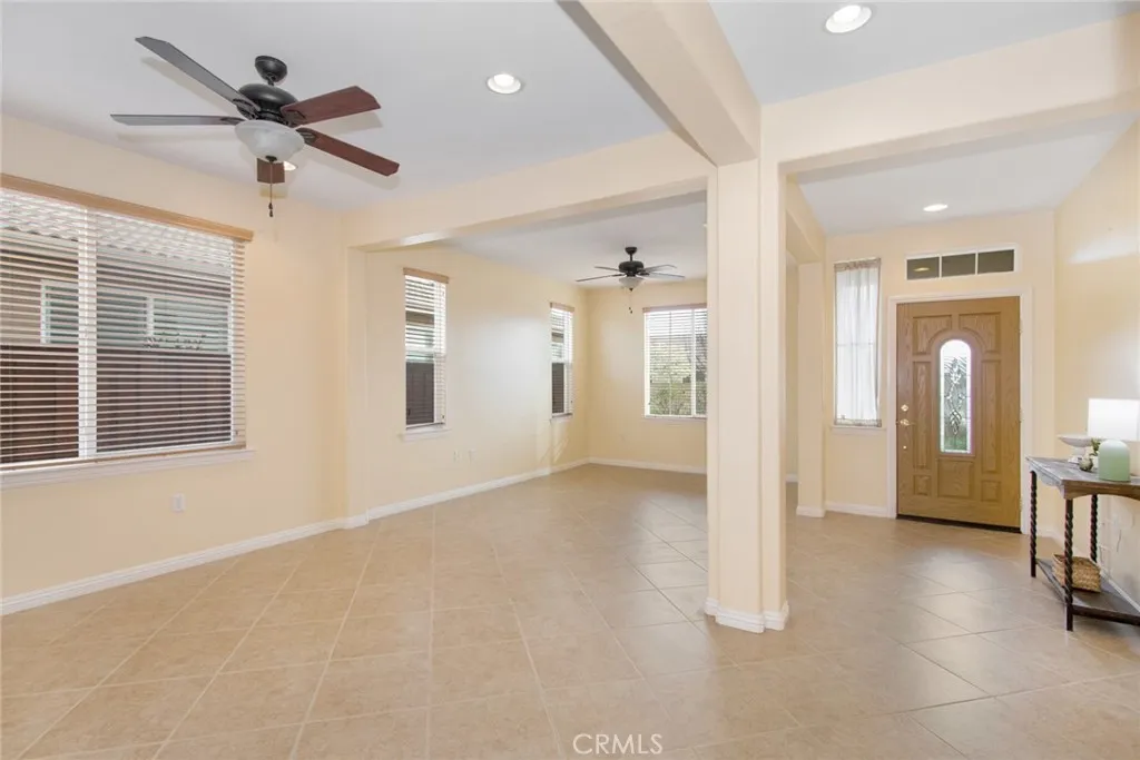 8172 Parry, Hemet, California 92545 home-pic-7