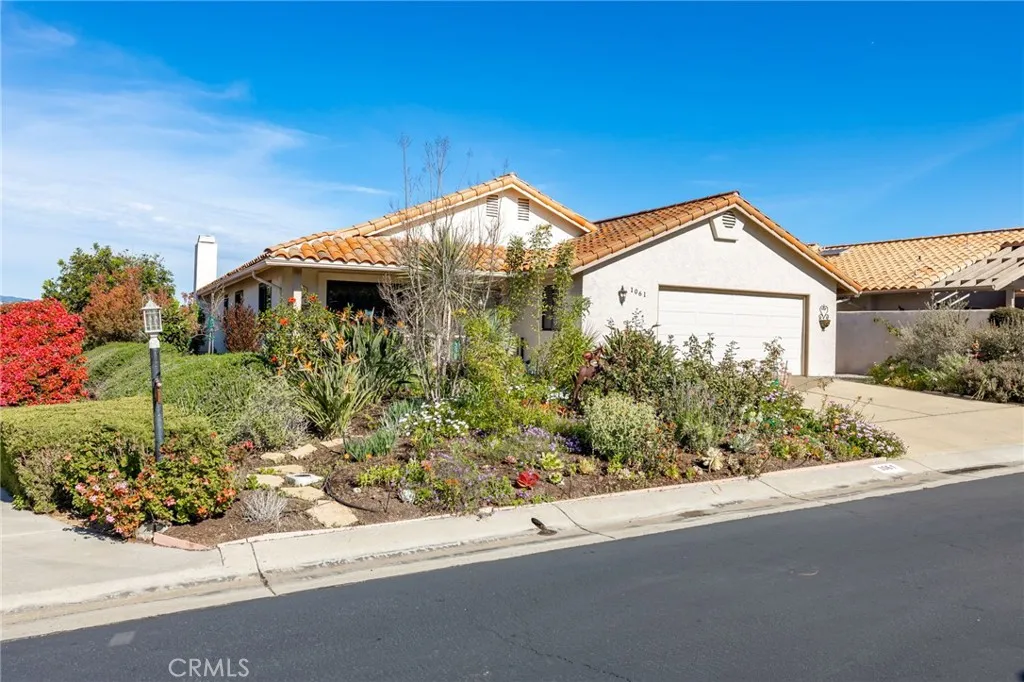 1061 Ridge Heights, Fallbrook, California 92028 home-pic-3