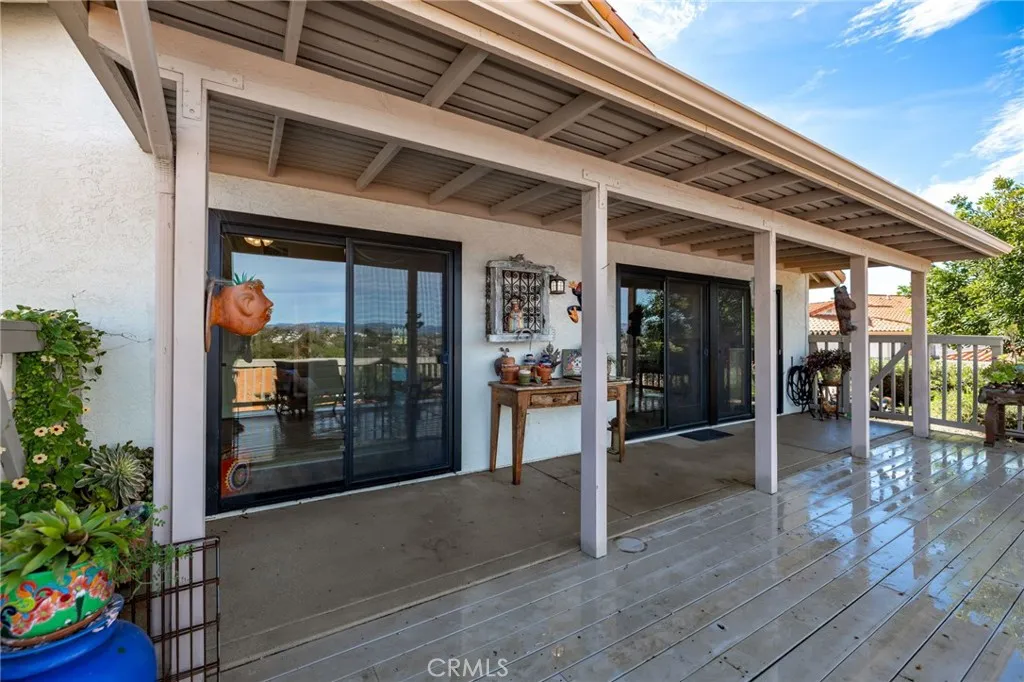 1061 Ridge Heights, Fallbrook, California 92028 home-pic-29