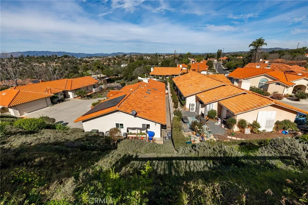 1061 Ridge Heights, Fallbrook, California 92028 home-pic-35