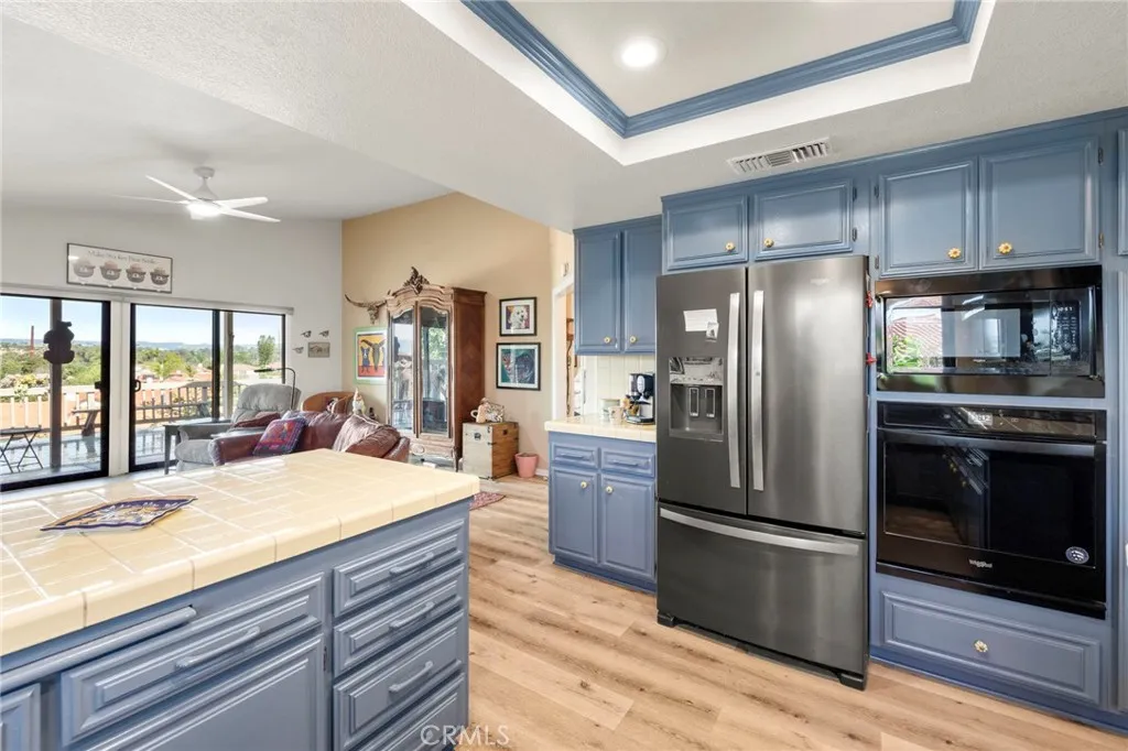 1061 Ridge Heights, Fallbrook, California 92028 home-pic-20