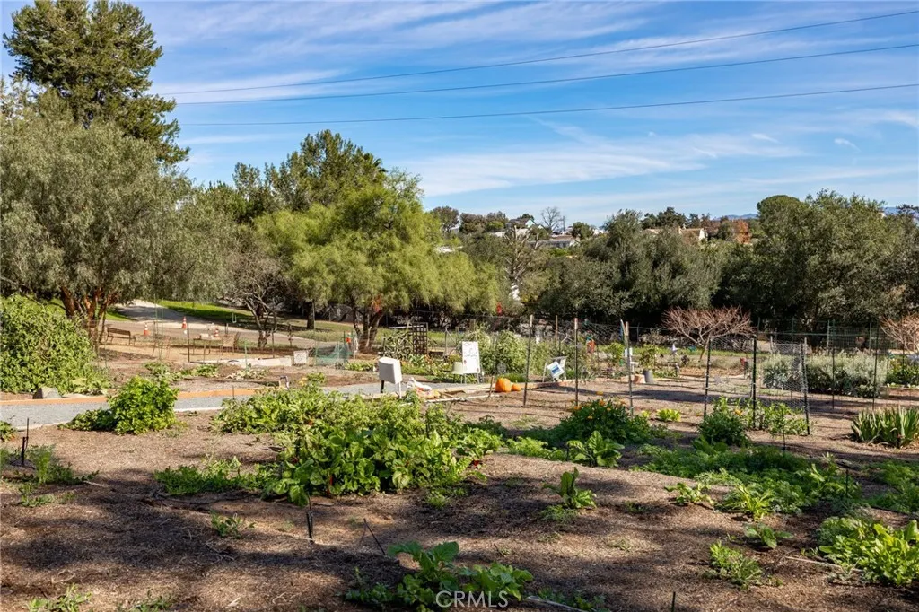 1061 Ridge Heights, Fallbrook, California 92028 home-pic-45