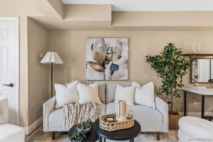 3927 Nobel Dr 39, San Diego, California 92122
