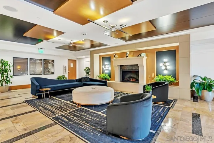 700 W E St Unit 1905, San Diego, California 92101