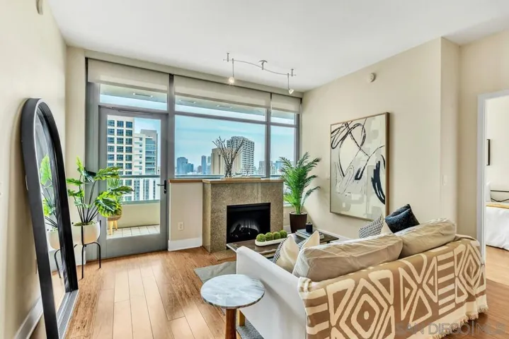 700 W E St Unit 1905, San Diego, California 92101