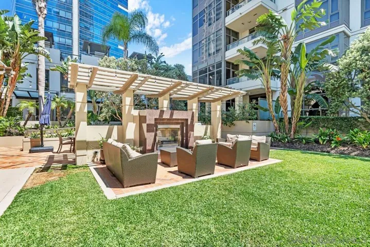 700 W E St Unit 1905, San Diego, California 92101