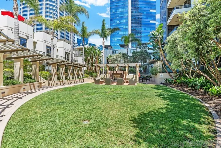 700 W E St Unit 1905, San Diego, California 92101