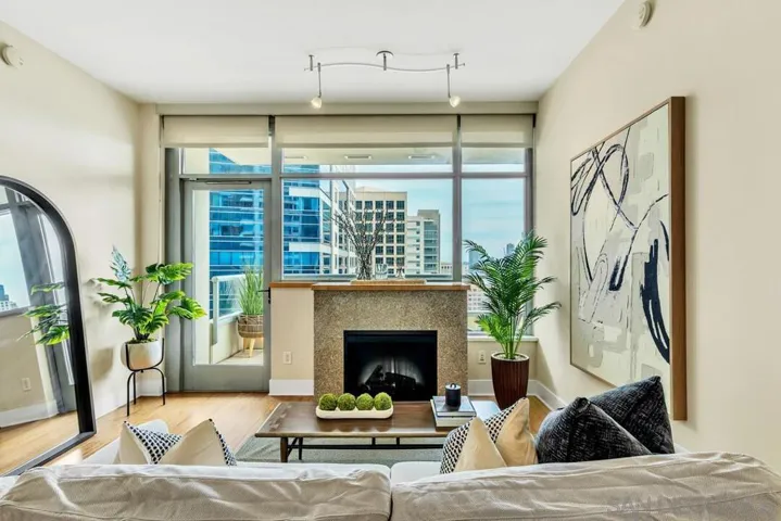 700 W E St Unit 1905, San Diego, California 92101
