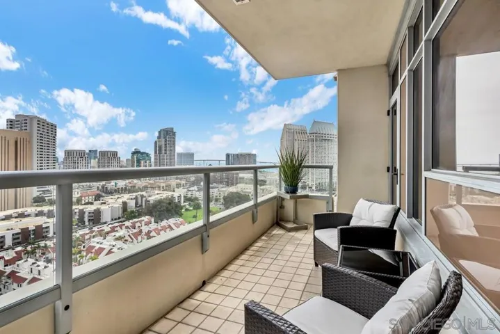 700 W E St Unit 1905, San Diego, California 92101