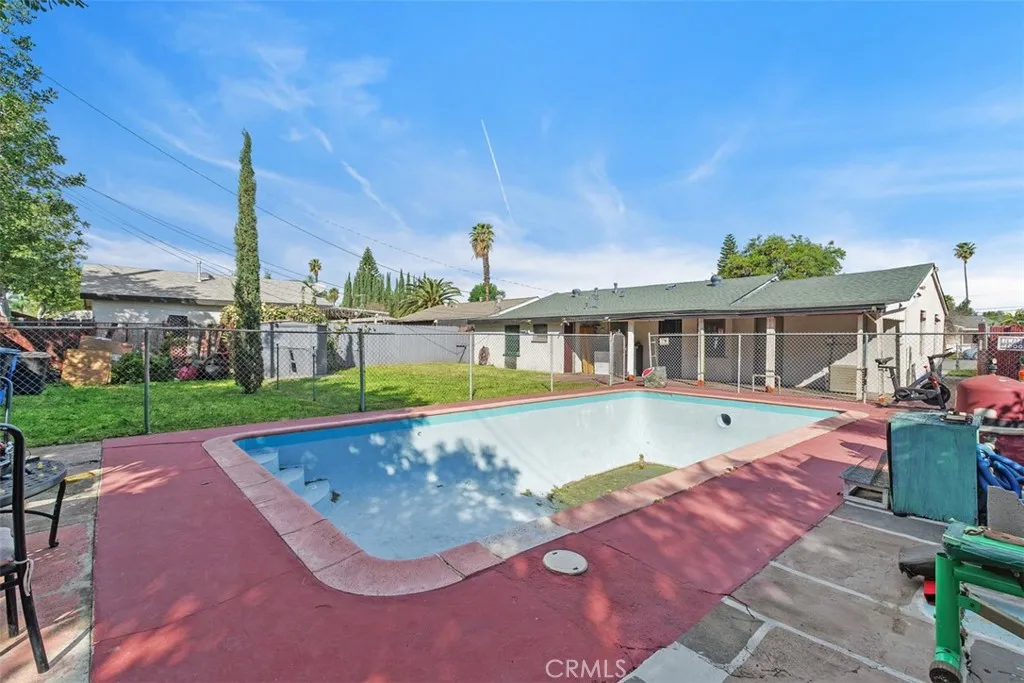 8774 Jo Jo, Riverside, California 92503 home-pic-27