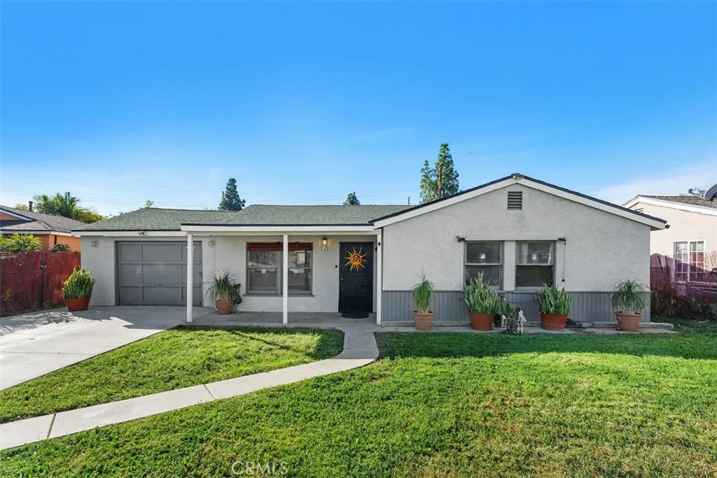 8774 Jo Jo, Riverside, California 92503 home-pic-1