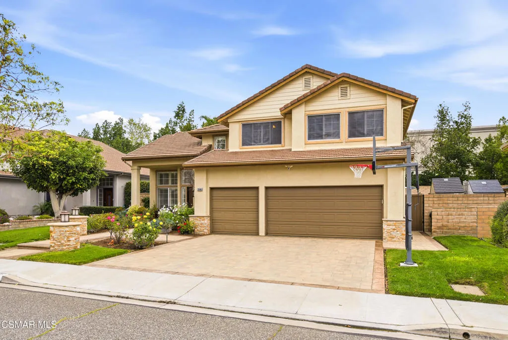 2696 Santa Ynez Avenue, Simi Valley, California 93063 home-pic-1