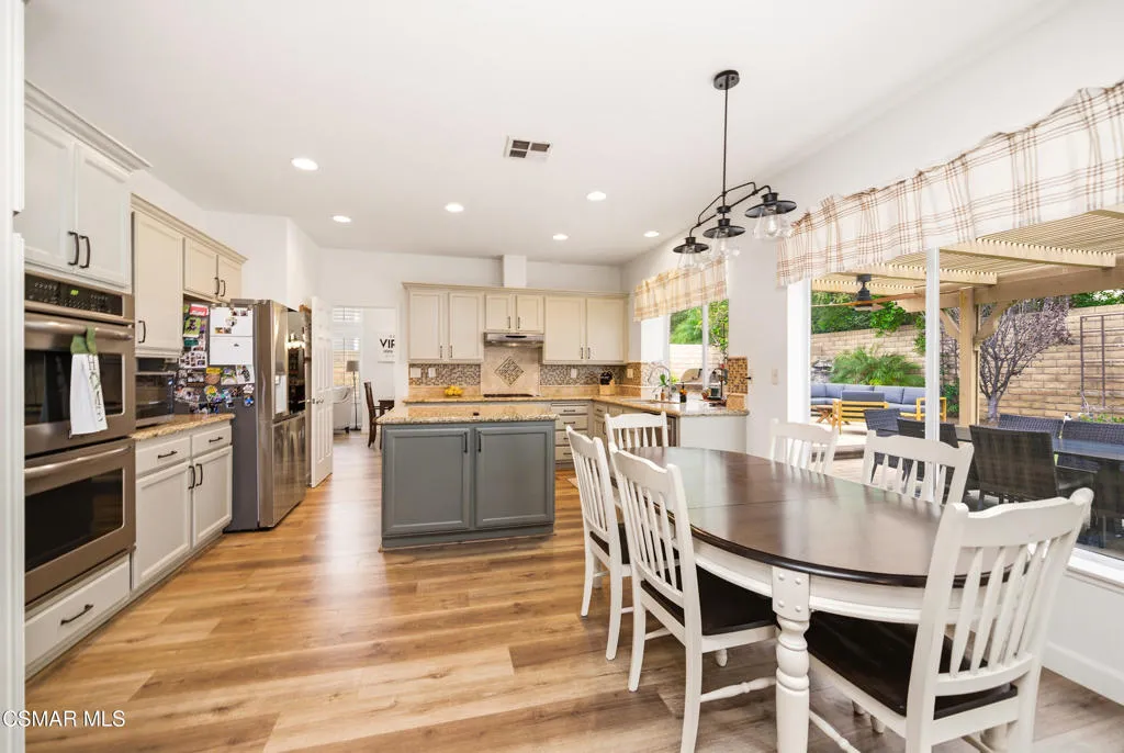 2696 Santa Ynez Avenue, Simi Valley, California 93063 home-pic-8