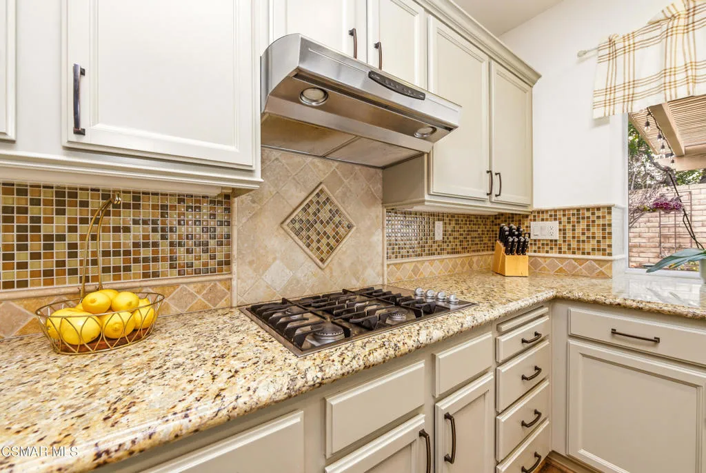 2696 Santa Ynez Avenue, Simi Valley, California 93063 home-pic-12